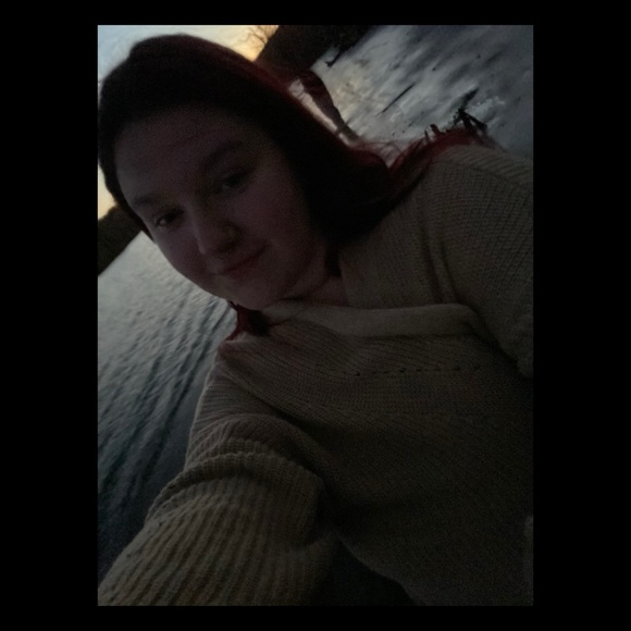 Meet your Posher, Lexi - Picture 3 of 8